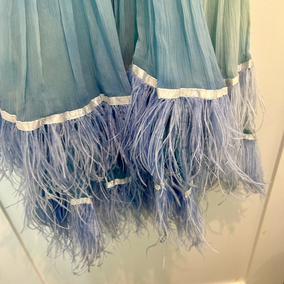 Dana Foley | Sold out two-tiered feather dress - Picture 5 of 7